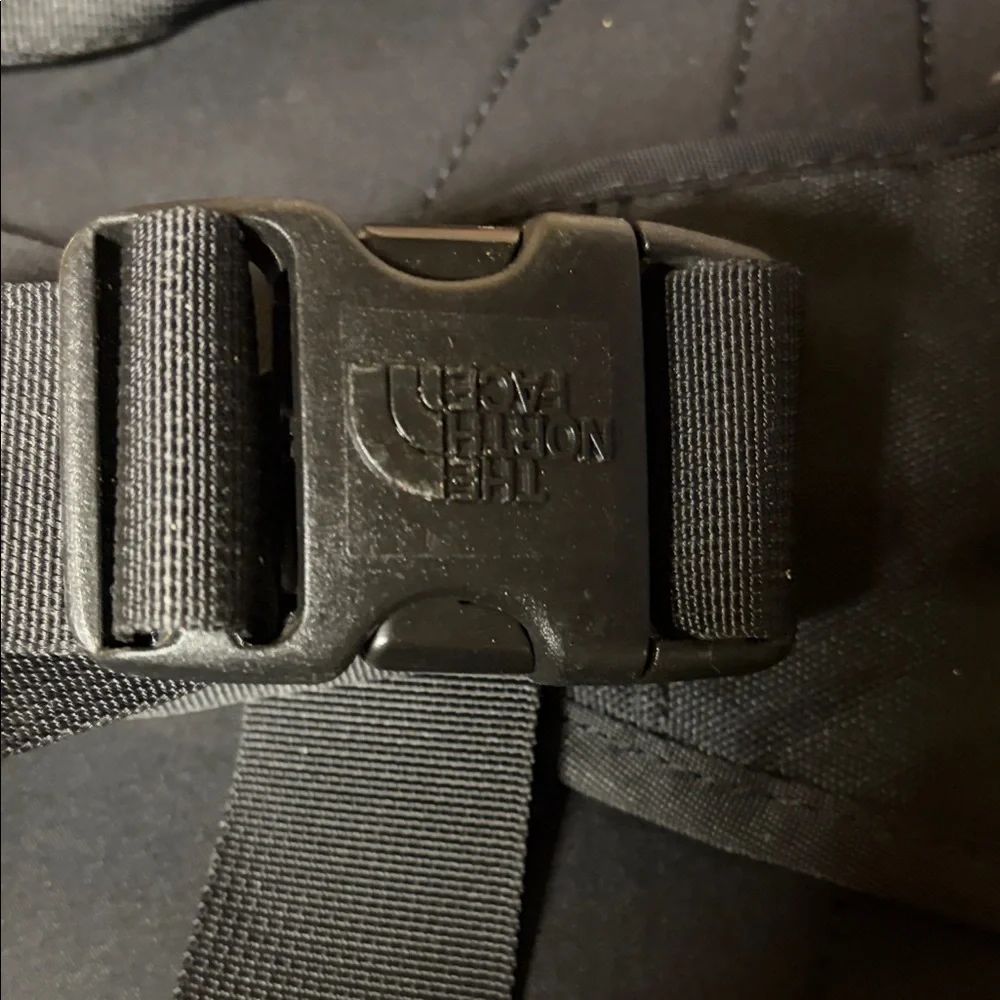 The North Face Men's Black and Light Blue Belt Bag